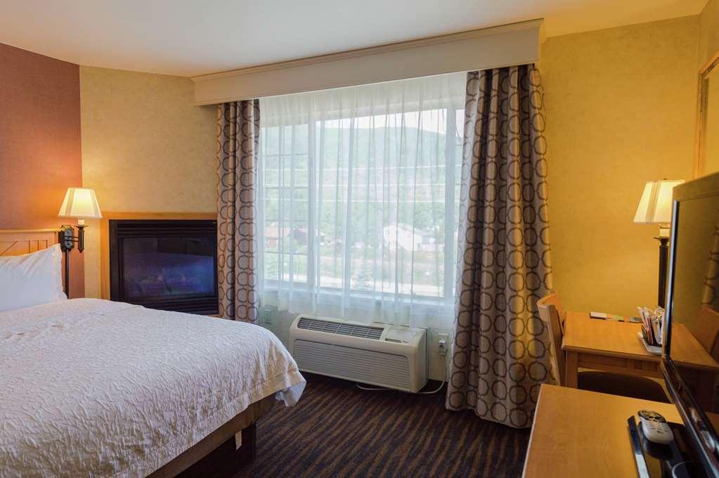 Hampton Inn & Suites Стиймбоут Спрингс Стая снимка