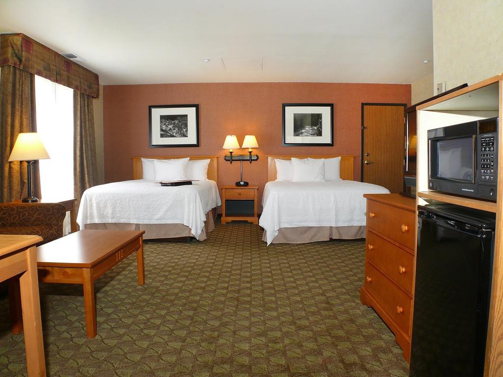 Hampton Inn & Suites Стиймбоут Спрингс Екстериор снимка