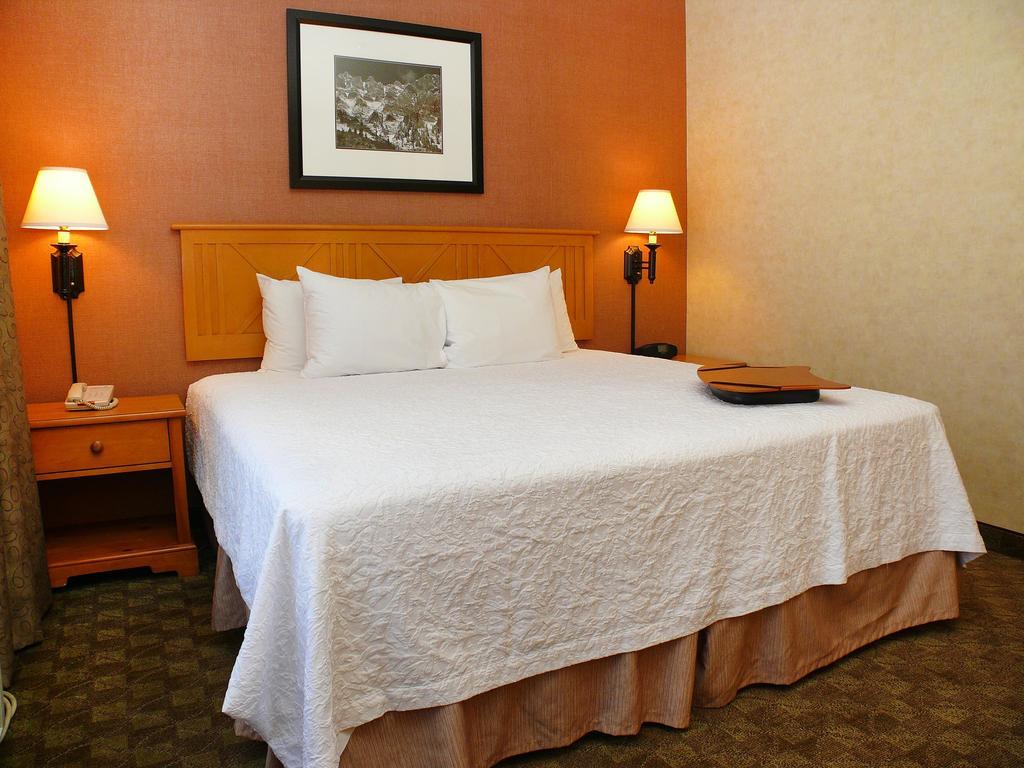 Hampton Inn & Suites Стиймбоут Спрингс Екстериор снимка