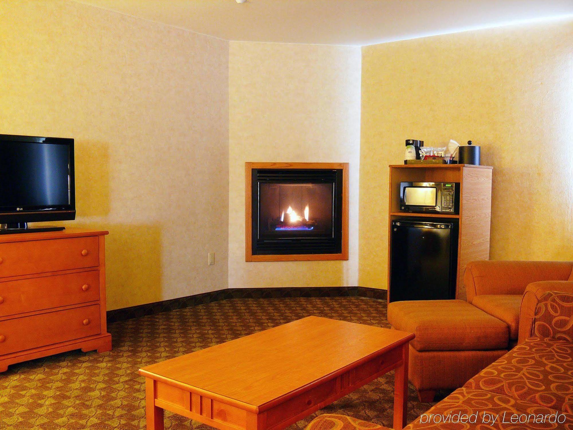Hampton Inn & Suites Стиймбоут Спрингс Стая снимка