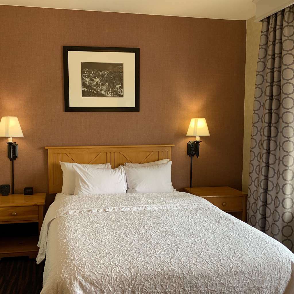 Hampton Inn & Suites Стиймбоут Спрингс Стая снимка