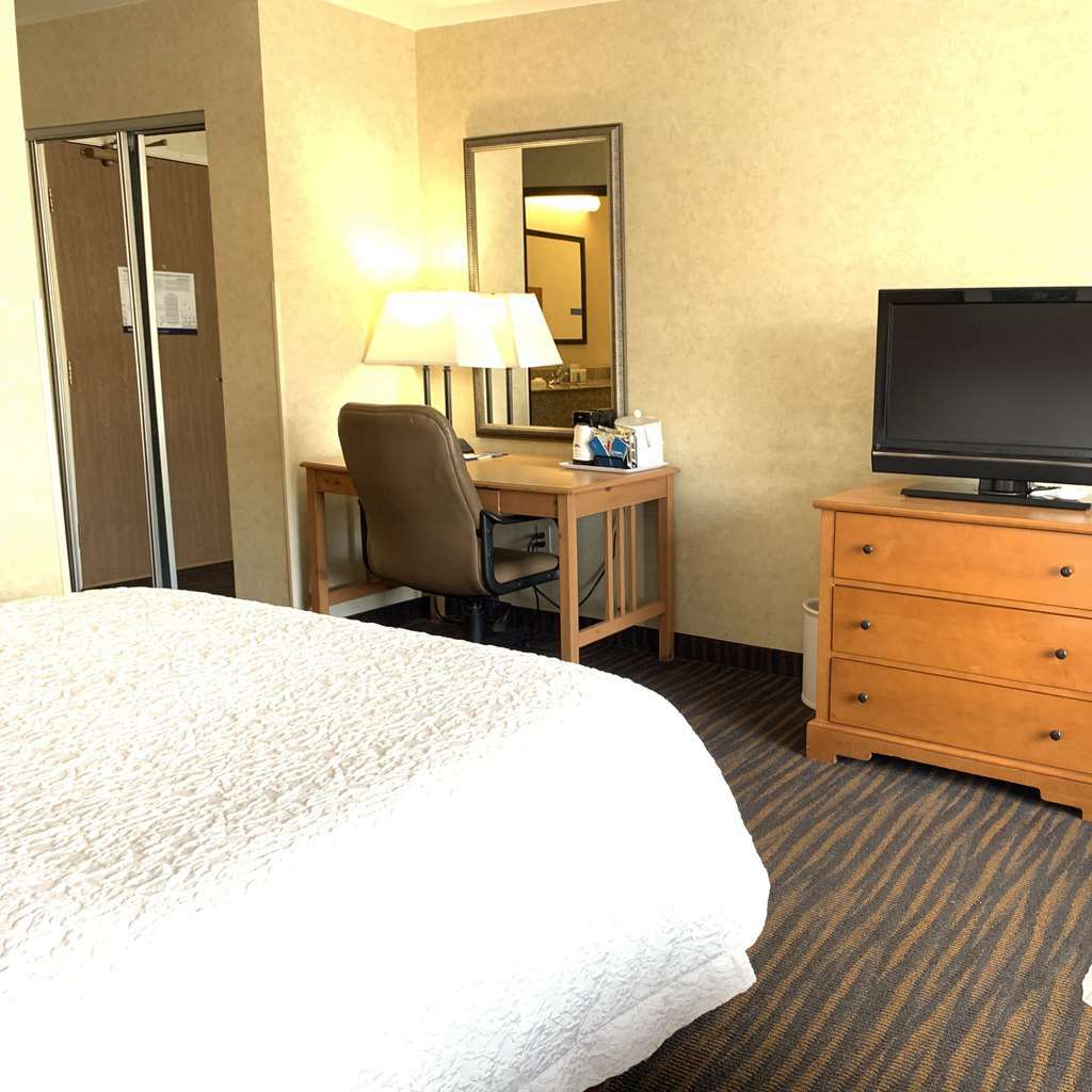 Hampton Inn & Suites Стиймбоут Спрингс Стая снимка