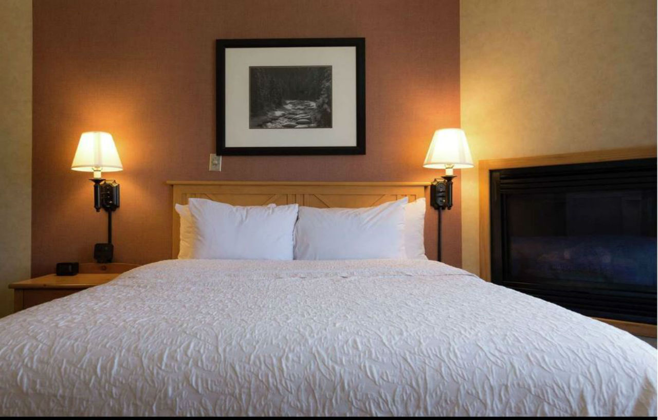 Hampton Inn & Suites Стиймбоут Спрингс Екстериор снимка